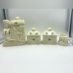 International Bazaar: 7pc Ceramic Canister Christmas Bear Holiday Train Display